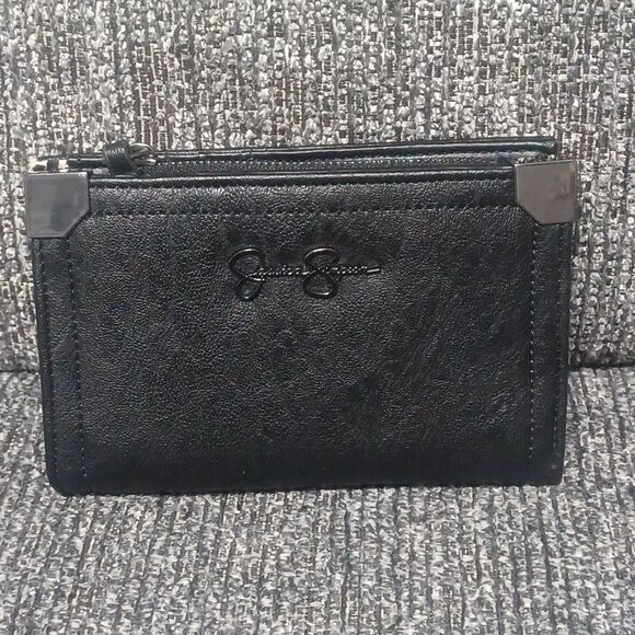 Jessica Simpson Handbags - JESSICA SIMPSON Black Frankie Center Divider Wallet